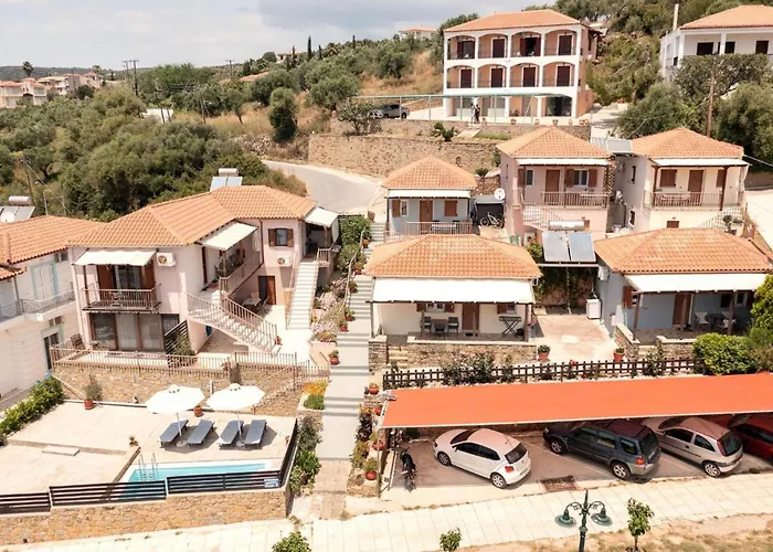 Chroma For 2, 1 아파트 피니코운타